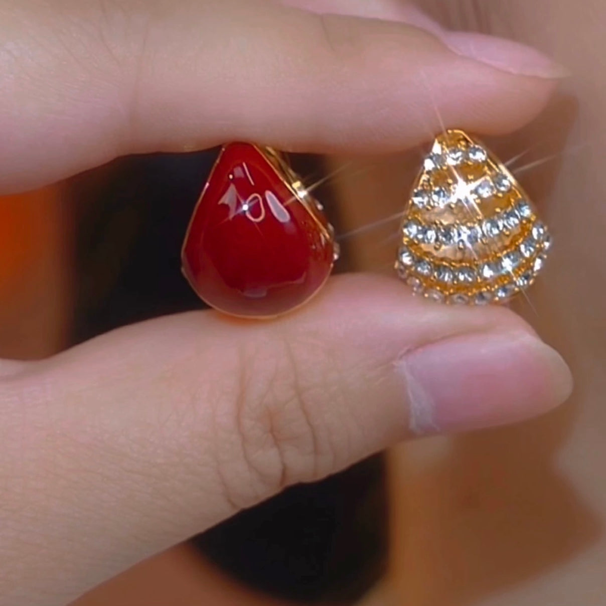Della Earrings