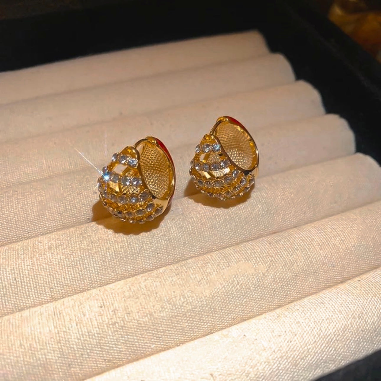 Della Earrings