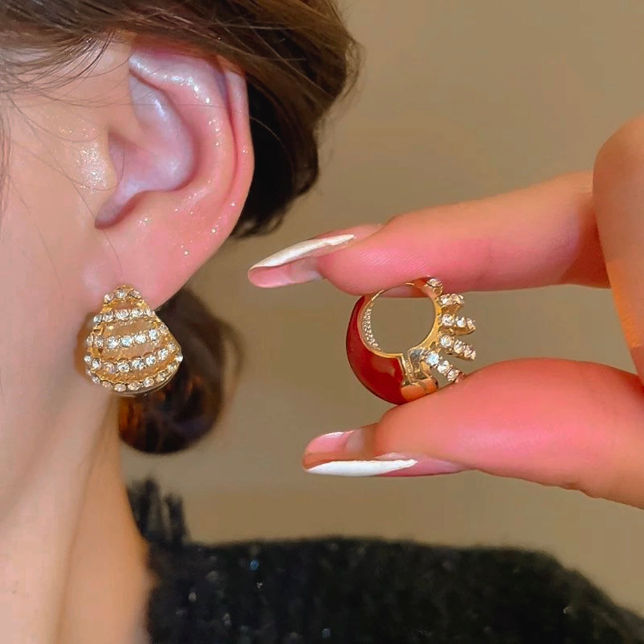 Della Earrings