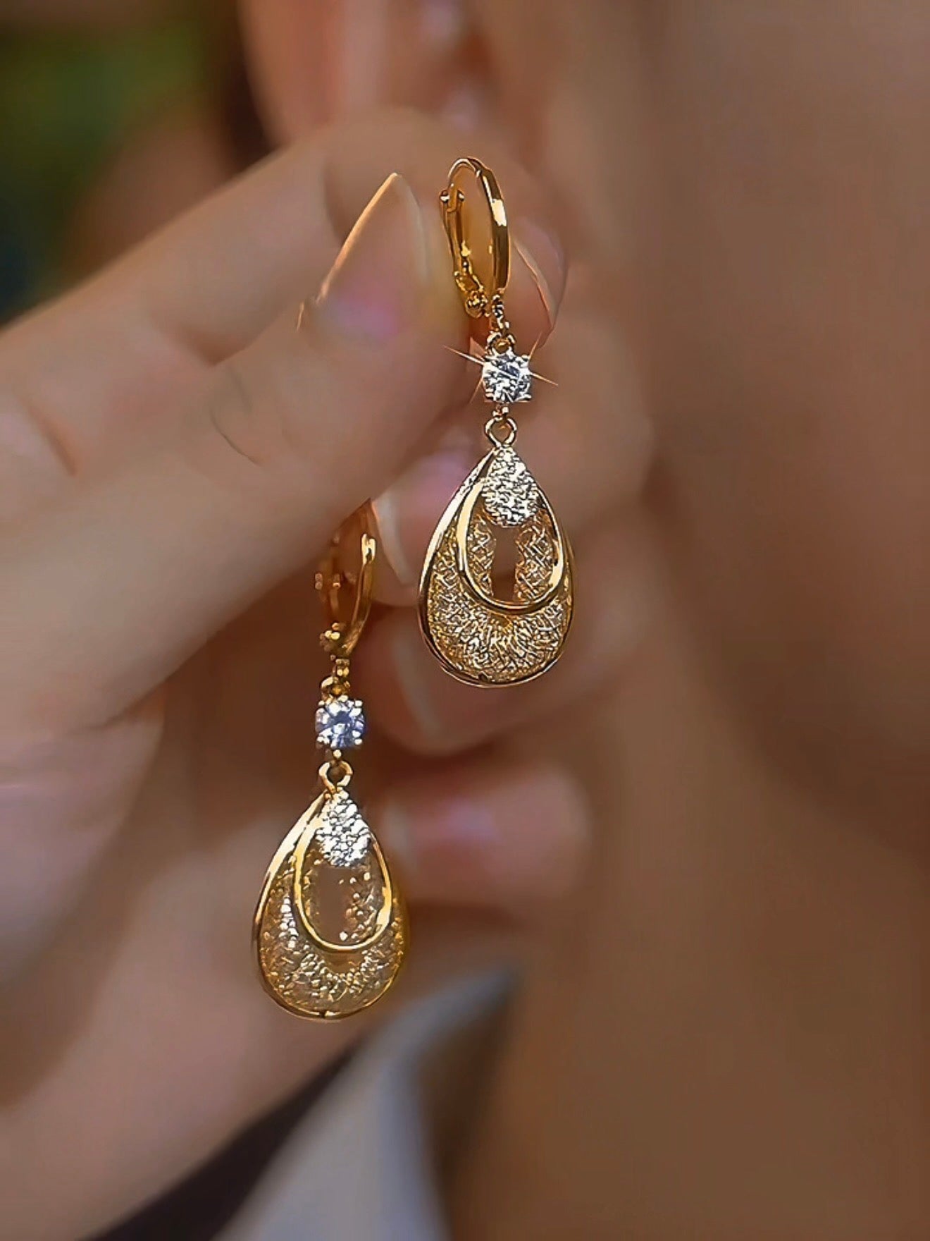 Anais Earrings