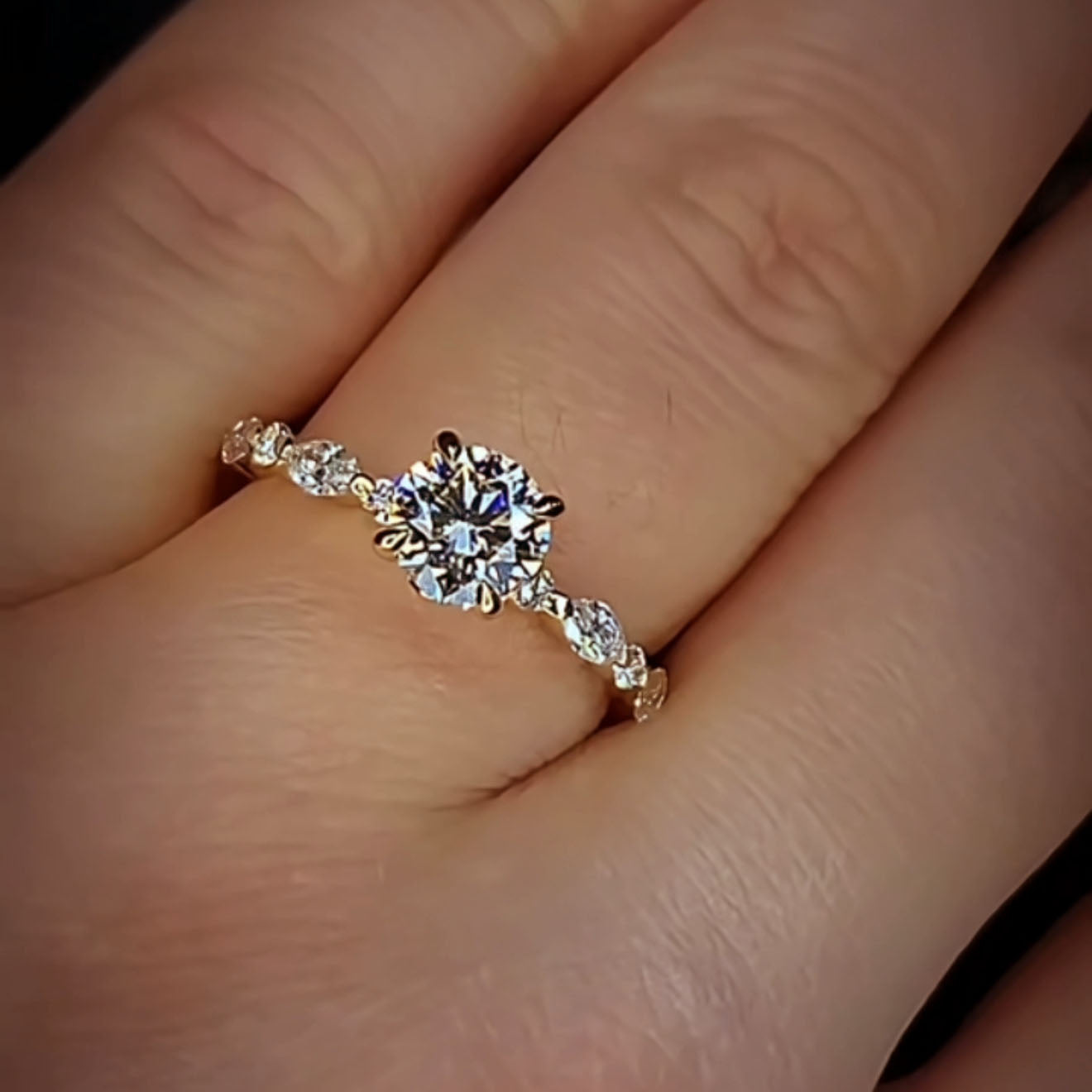 Greta Ring