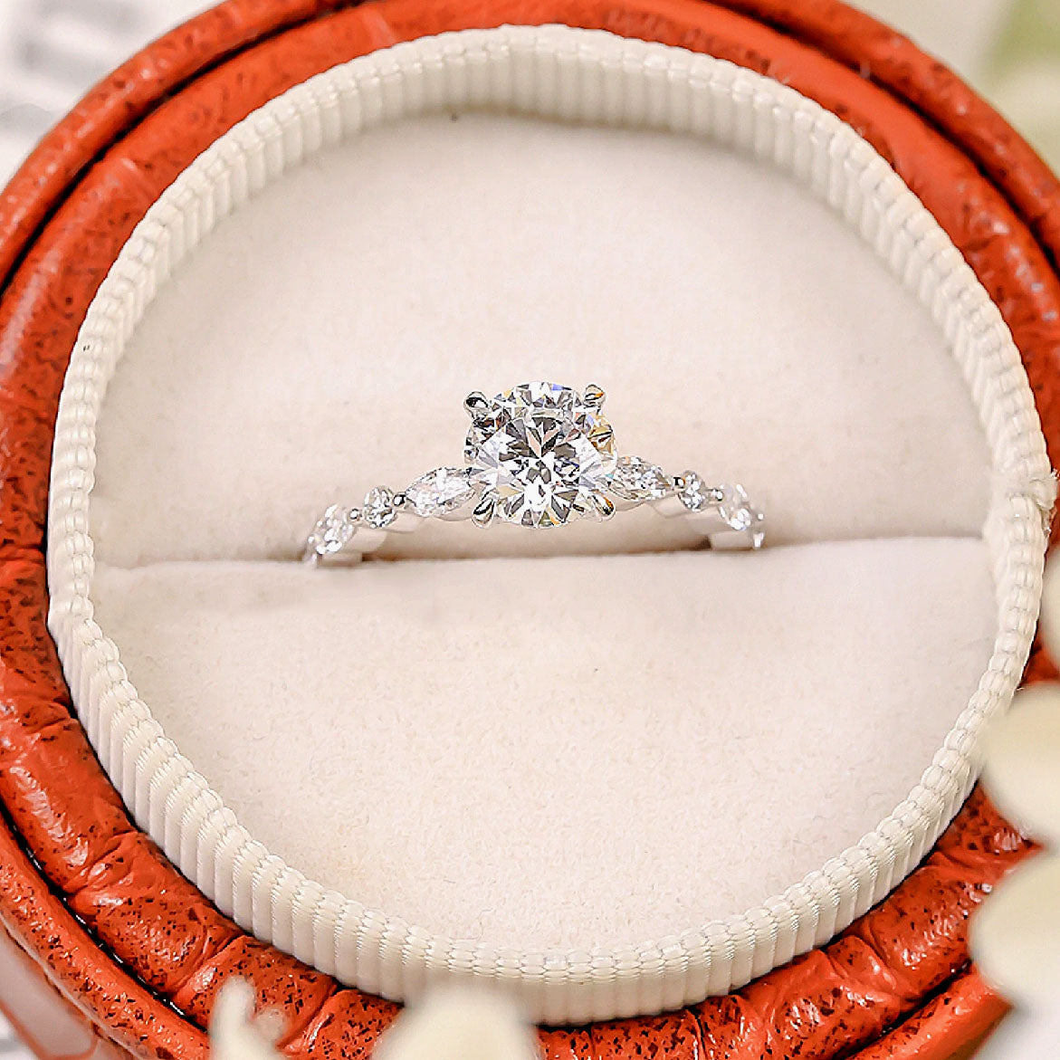 Greta Ring