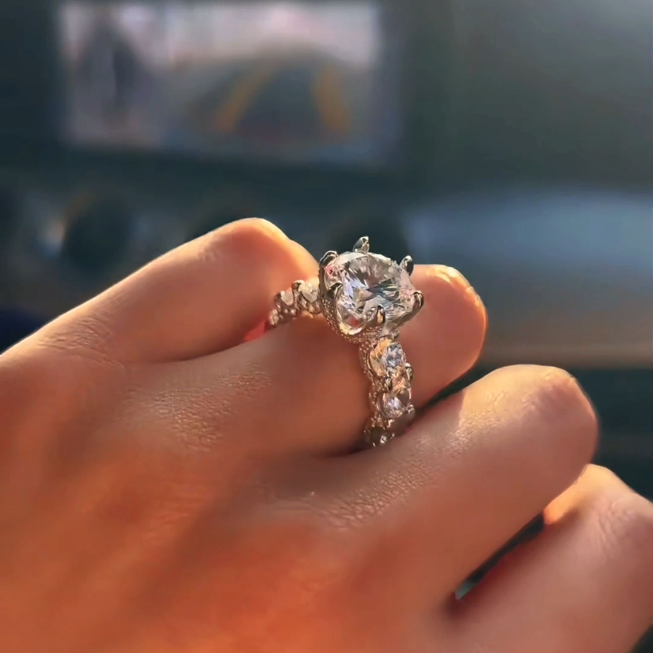 Damaris Ring