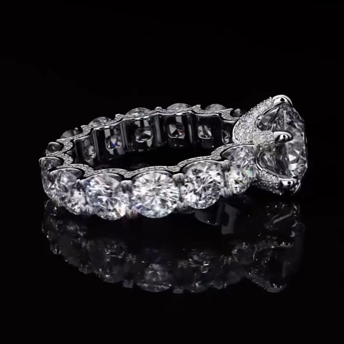 Damaris Ring