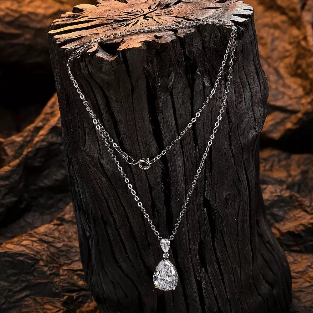 Dulcinea Necklace