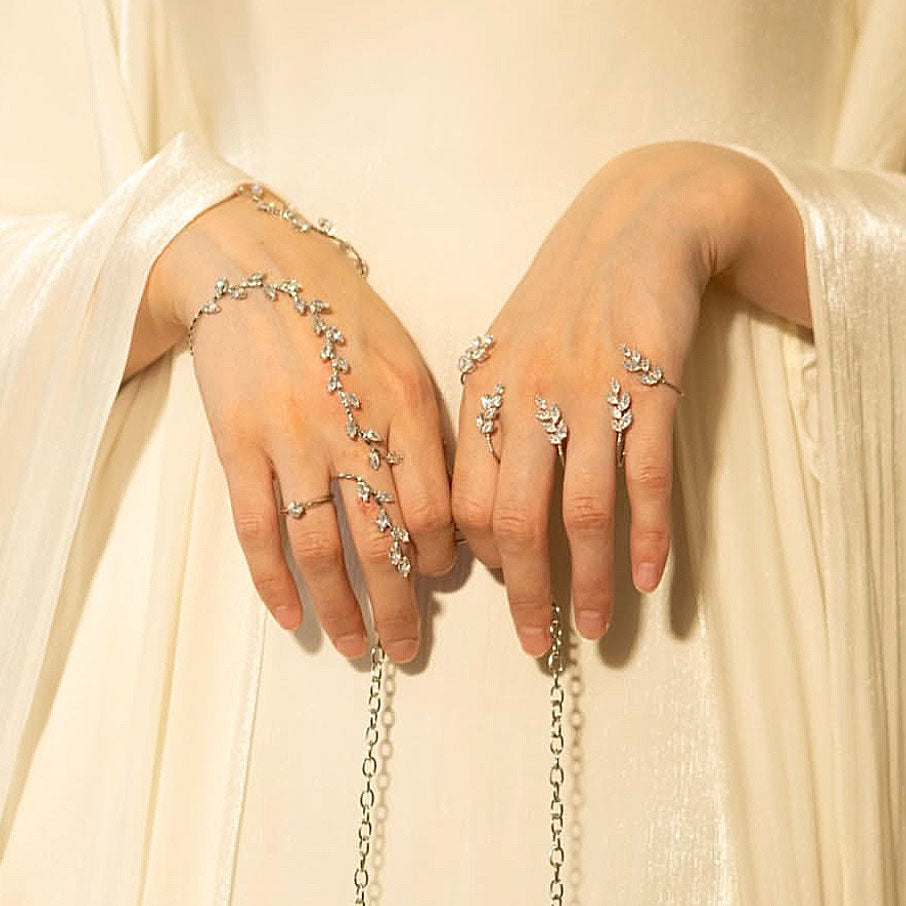 Runice Finger Ring