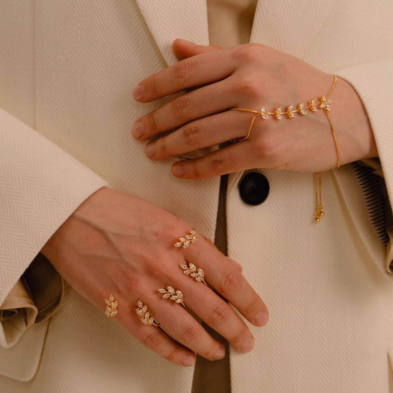 Runice Finger Ring