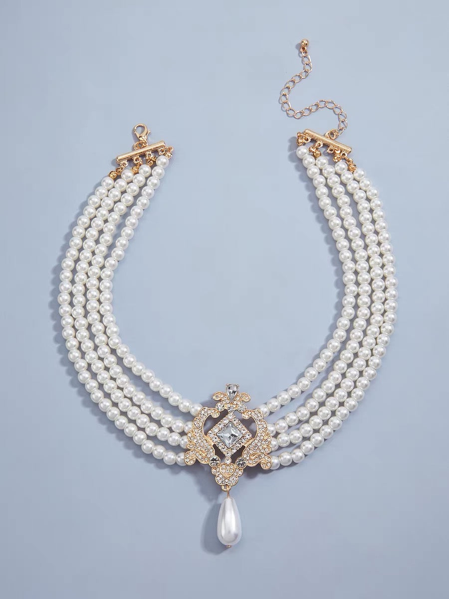 Eliza Necklace