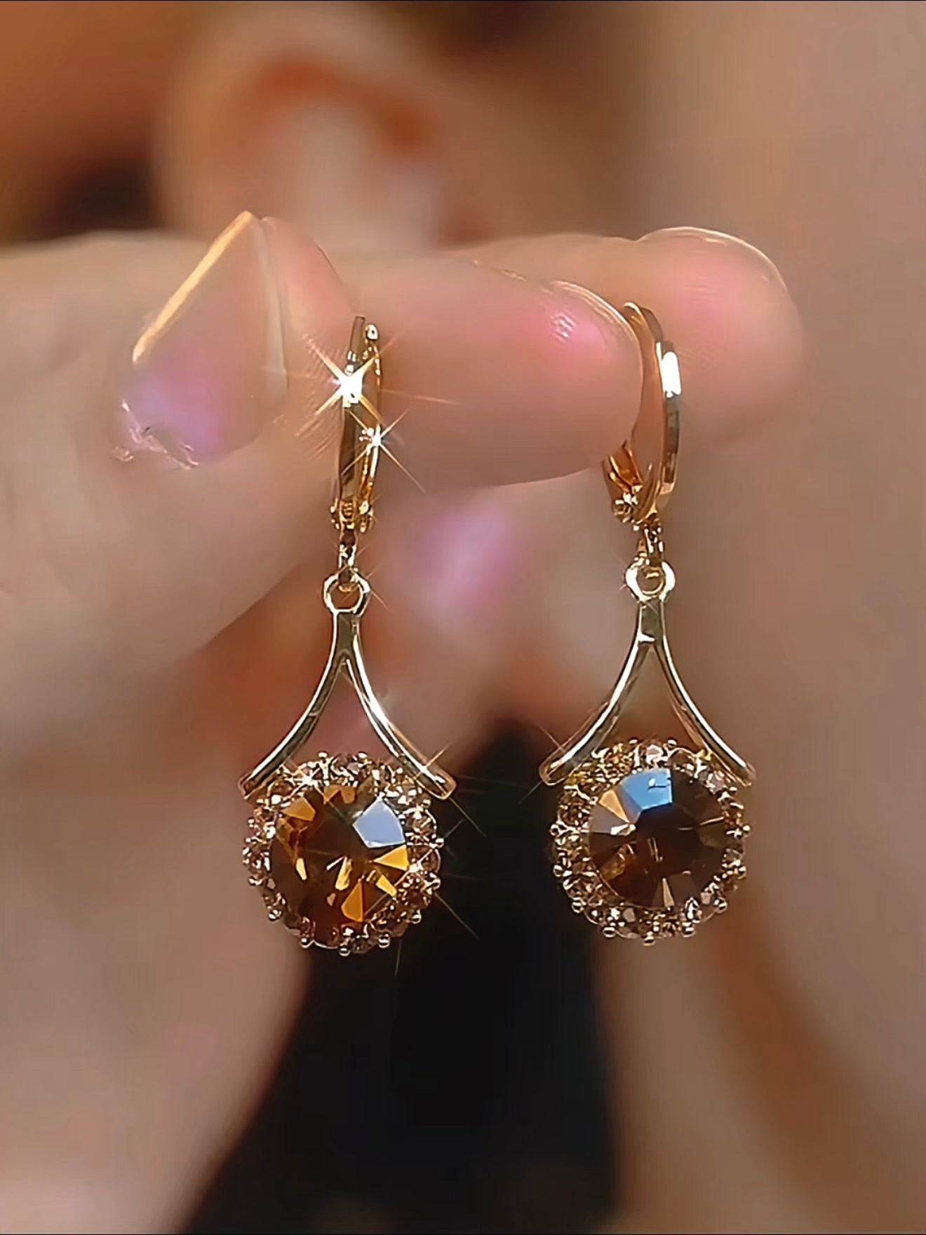 Ligeia Earrings