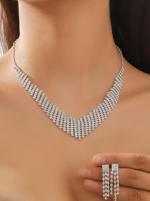Blythe Necklace Set