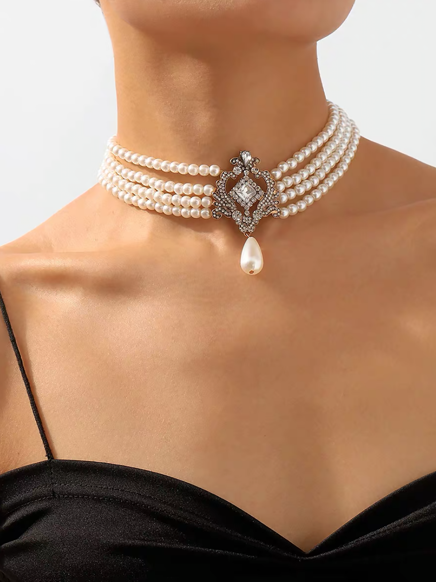 Eliza Necklace