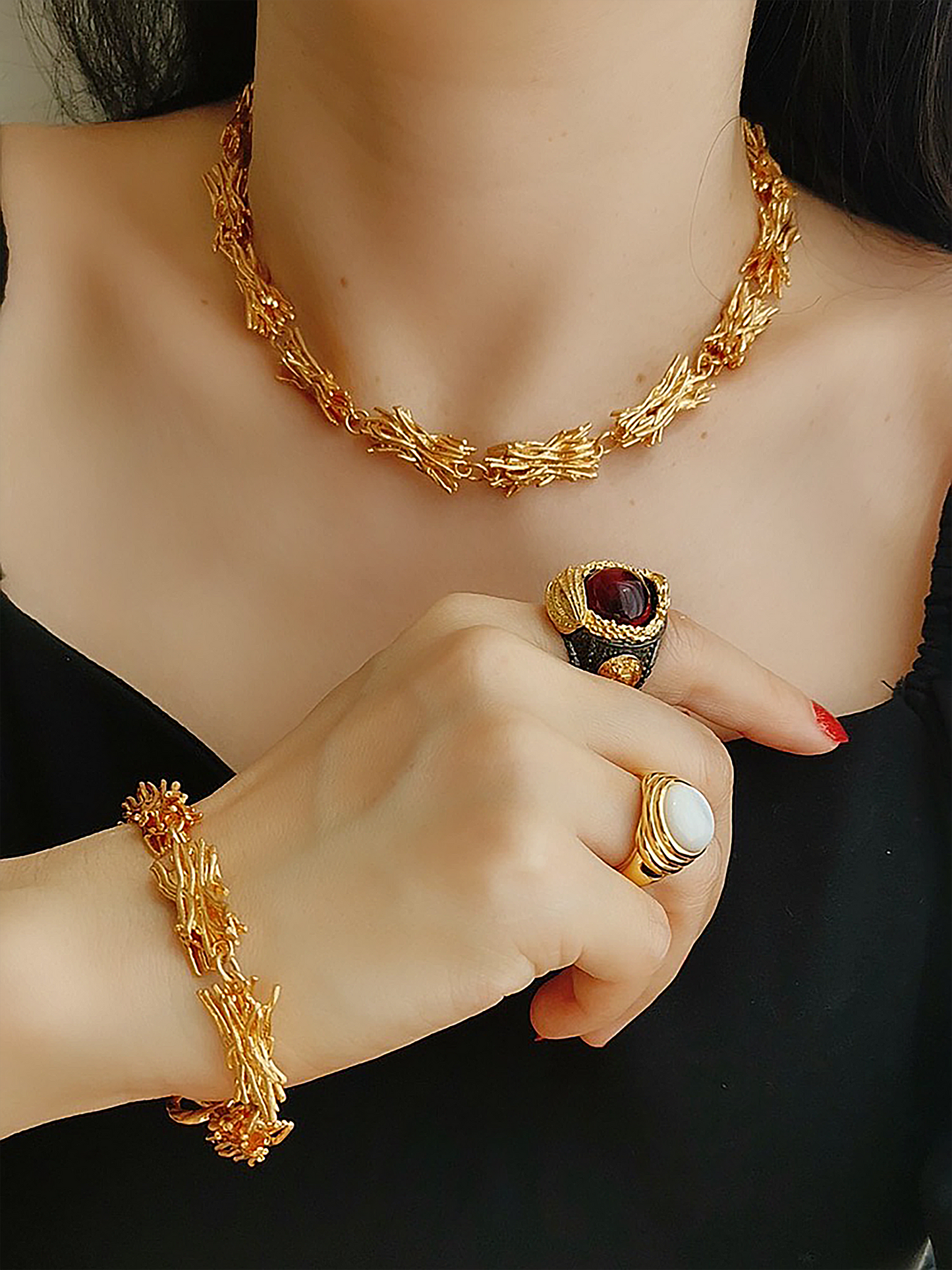 Dorothea Necklace Set | 24k Gold Plated