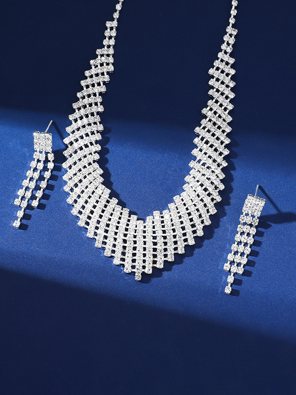 Blythe Necklace Set